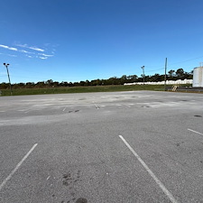 Asphalt-Sealcoating-Done-Right 5