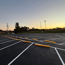 Asphalt-Sealcoating-Done-Right 1